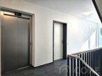 www.mei5.de - Bezugsfertige Neubau 3 Zi.-ETW mit Balkon im MFH in Meiendorf - Treppenhaus 1 OG
